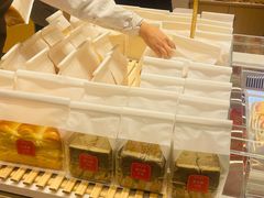 面包甜点陈列柜-司乎(MOMOPARK店)