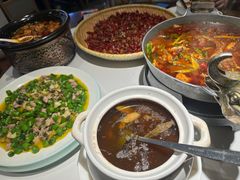 -万重锦·人文川菜馆(骡马市店)