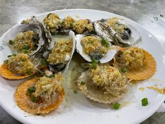 -四川小胡子海鲜(丁村万人海鲜广场店)