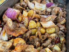 -老东镇啤酒屋海鲜加工·蒸汽海鲜·海鲜烧烤(台东店)