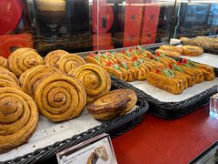 -Salon de The de Joel Robuchon(外滩18号店)