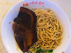 大肉面-泰顺江南春面馆