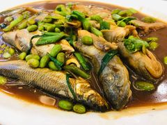 -老季市·三代非遗传承·地标美食老汁鸡(工农路店)