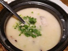 特价基围虾蟹粥小-颐和•海鲜砂锅粥•啫啫煲(奥林匹克广场店)