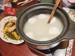 -魏铭鱼头捞饭(晋阳路店)