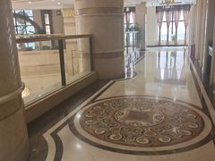 -亚丁湾海鲜大酒店(万泉嘉苑店)