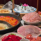 来重庆吃的第一顿火锅!