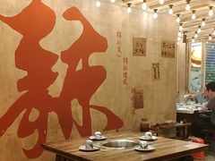 -旧街市鲜货老火锅(大光路店)