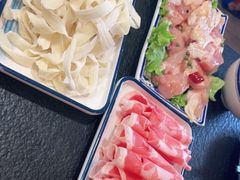 -灶知轩湘西石锅鱼(万佳广场店)