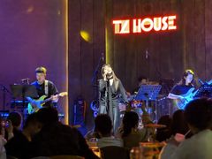 -TZ House音乐现场(来福士中心店)