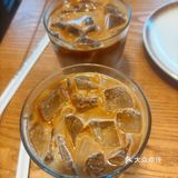 咖啡馆里的美味邂逅