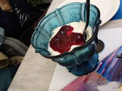 希腊草莓酸奶&希腊核桃蜂蜜酸奶-HELLO MUSAE 拾光缪斯餐厅·纯正希腊风味(苏州中心店)