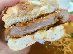 猪扒包-胜利茶餐室