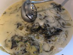 -严记小天府酸菜鱼(西四路店)