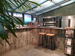 -HIGH FIVE哈福手工汉堡(桂林路店)