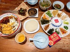 -怪噜范·老贵阳街头名小吃(鸿通城店)