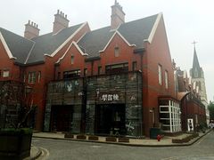 -钟书阁(松江泰晤士小镇店)