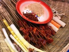 -马路边边麻辣烫联盟路店