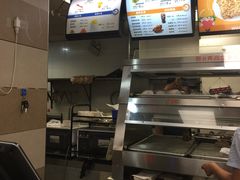 -华莱士·全鸡汉堡(五号路店)