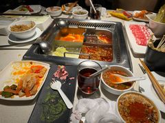 -海底捞火锅鲜切牛肉主题店(长寿路店)