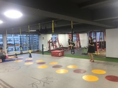 -越·健身工作室(华尔兹广场写字楼B栋店)