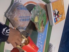 -麦当劳(国家体育场南路店)
