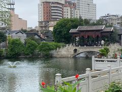 -梁园