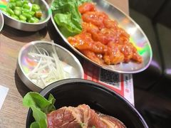 -香猪坊韩国烤肉专属门店(魏公村店)