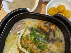 -阿香米线(凯德广场.1818店)