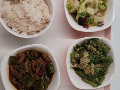 -上汽乘用车公司员工餐厅(安研路一店)