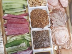 -老何二婶家铁锅炖·东北菜(白石洲店)