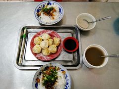 -高师傅特色米粉汤包(建设路店)