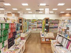 -大垣书店(烏丸三条店)