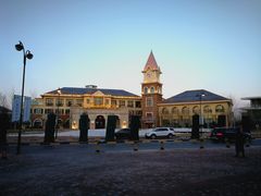 -仁爱团泊湖温泉中心