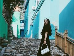 -百里峡七彩艺术小镇