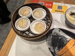 -馋三尺蟹粉小笼(人民广场店)