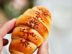 -HOT CRUSH趁热集合·现烤面包(环球港店)