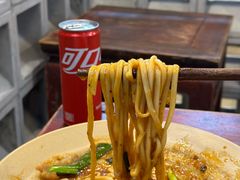 -方铲铲·成都板凳面(滨江银泰店)