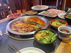 -沸炉重庆老火锅(军事博物馆店)