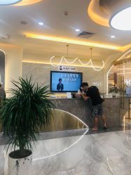 -苏奇发型·烫发染发