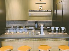 -星巴克臻选(上海合生汇1F店)