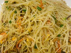 三鲜炒粉-南沙辉记烧鸡·荔枝木炭火吊烧(旧镇店)