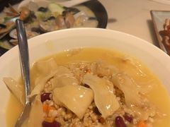 -港丽餐厅(高德置地店)