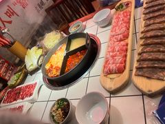 -热火朝天鲜切牛肉火锅(南强街巷店)