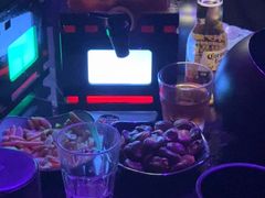 -赤红音乐现场(浦东金桥路店)