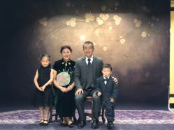 -时光纪亲子全家福照相馆(静安店母女写真父母纪念照)