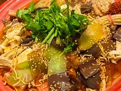 -老街称盘麻辣烫·冒菜(思北店)