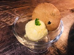 香草冰淇淋-HIGH FIVE哈福手工汉堡(桂林路店)