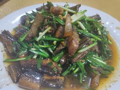 -绿草墩