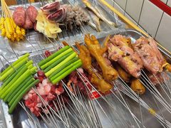 -喜悦小串丹东小黄牛海鲜烧烤大排档(民主广场店)